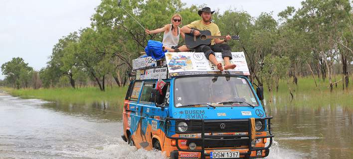 Ενα «τρελό» ζευγάρι: Ταξίδεψαν σε 50 χώρες με 8 δολάρια την ημέρα [εικόνες]
